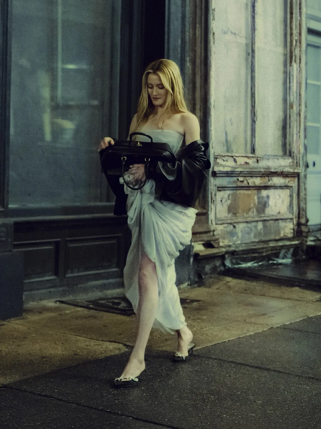 Balenciaga A New York Minute: Keep Rolling