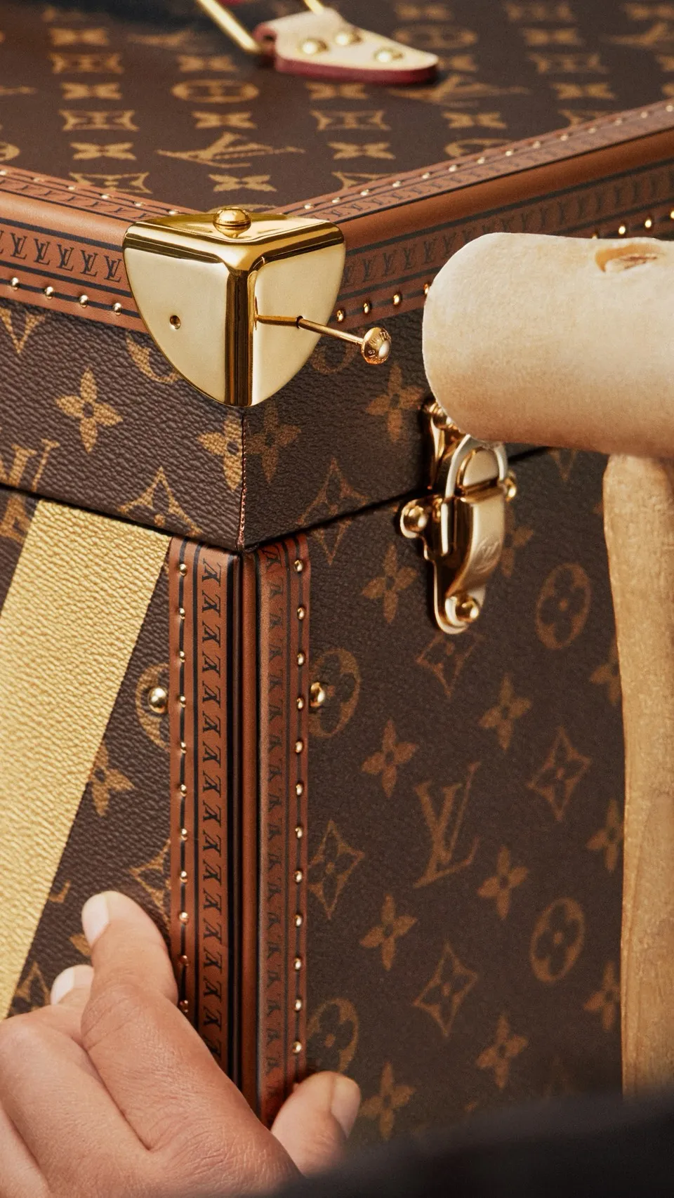 Louis Vuitton FIFA World Cup 2026 Trophy Trunk