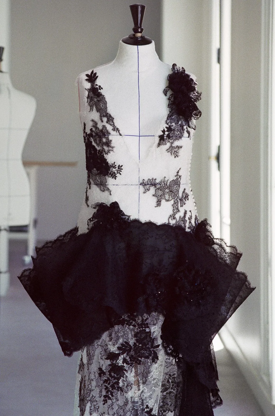 The savoir-faire behind Charlize Theron's custom Dior look by Jonathan Anderson for the Paris premiere of The Odyssey