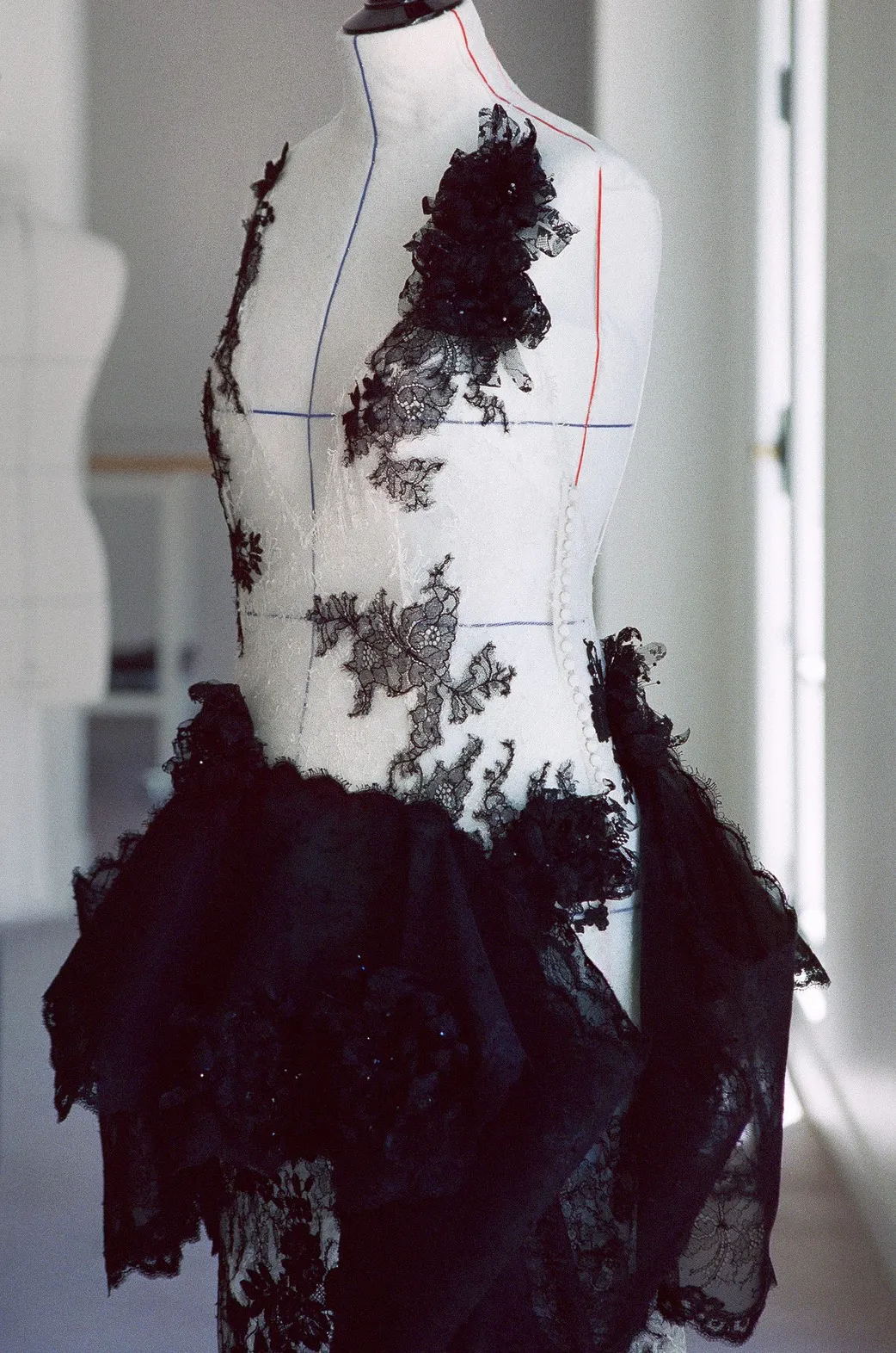 The savoir-faire behind Charlize Theron's custom Dior look by Jonathan Anderson for the Paris premiere of The Odyssey