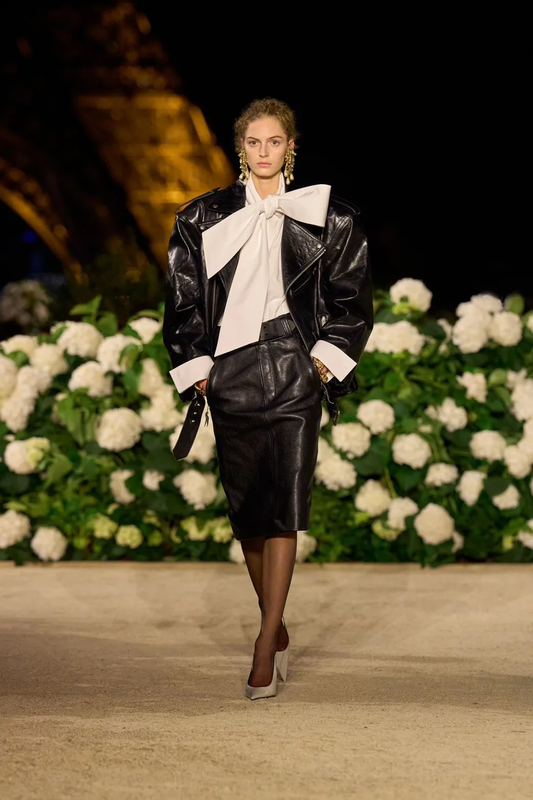 Saint Laurent คอลเล็กชั่น ฤดูใบไม้ผลิ/ฤดูร้อน 2026