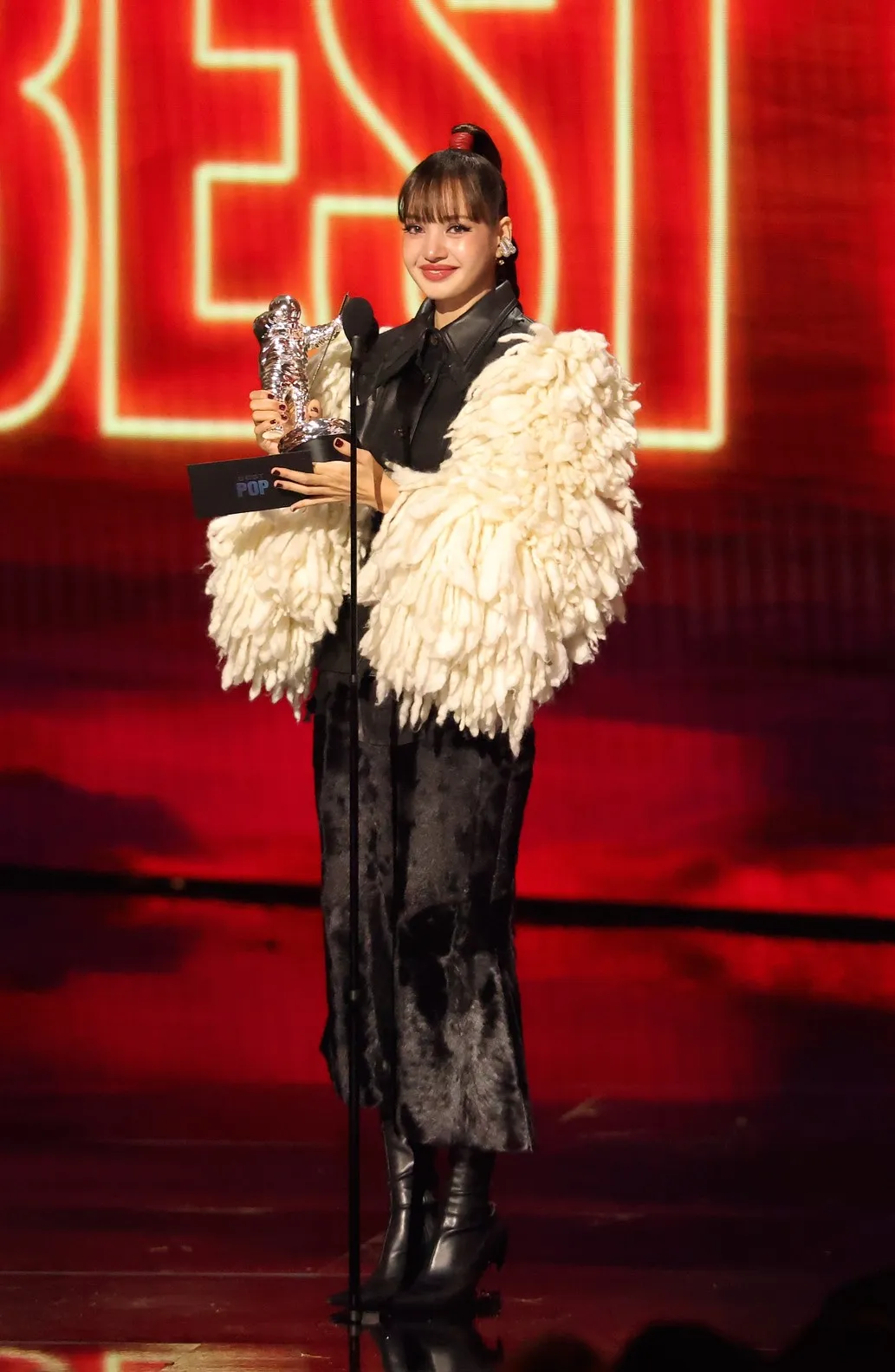 LISA, VMAs