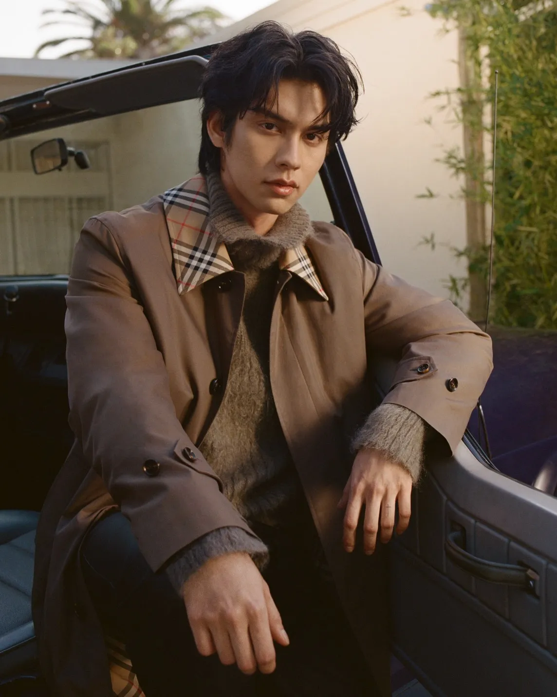 'ไบร์ท-วชิรวิชญ์' ในแคมเปญล่าสุดจาก Burberry 'Same City, Different Rhythms'