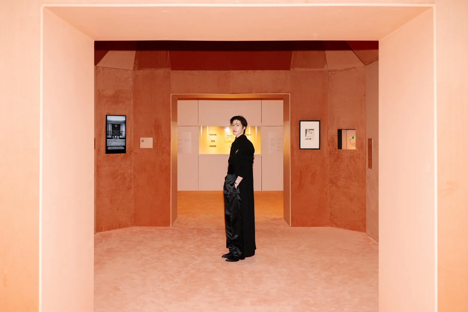 Gallery 8
