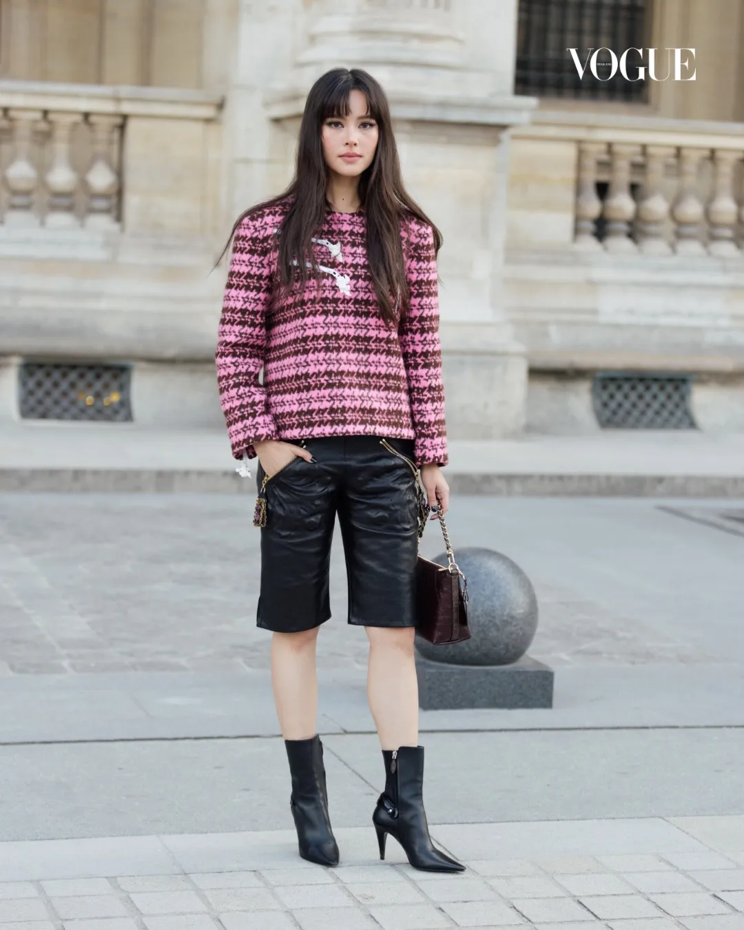 'ญาญ่า-อุรัสยา' ในแฟชั่นโชว์ Louis Vuitton คอลเล็กชั่นฤดูใบไม้ผลิ/ฤดูร้อน 2027 ณ Cour Carrée du Louvre กรุงปารีส ประเทศฝรั่งเศส