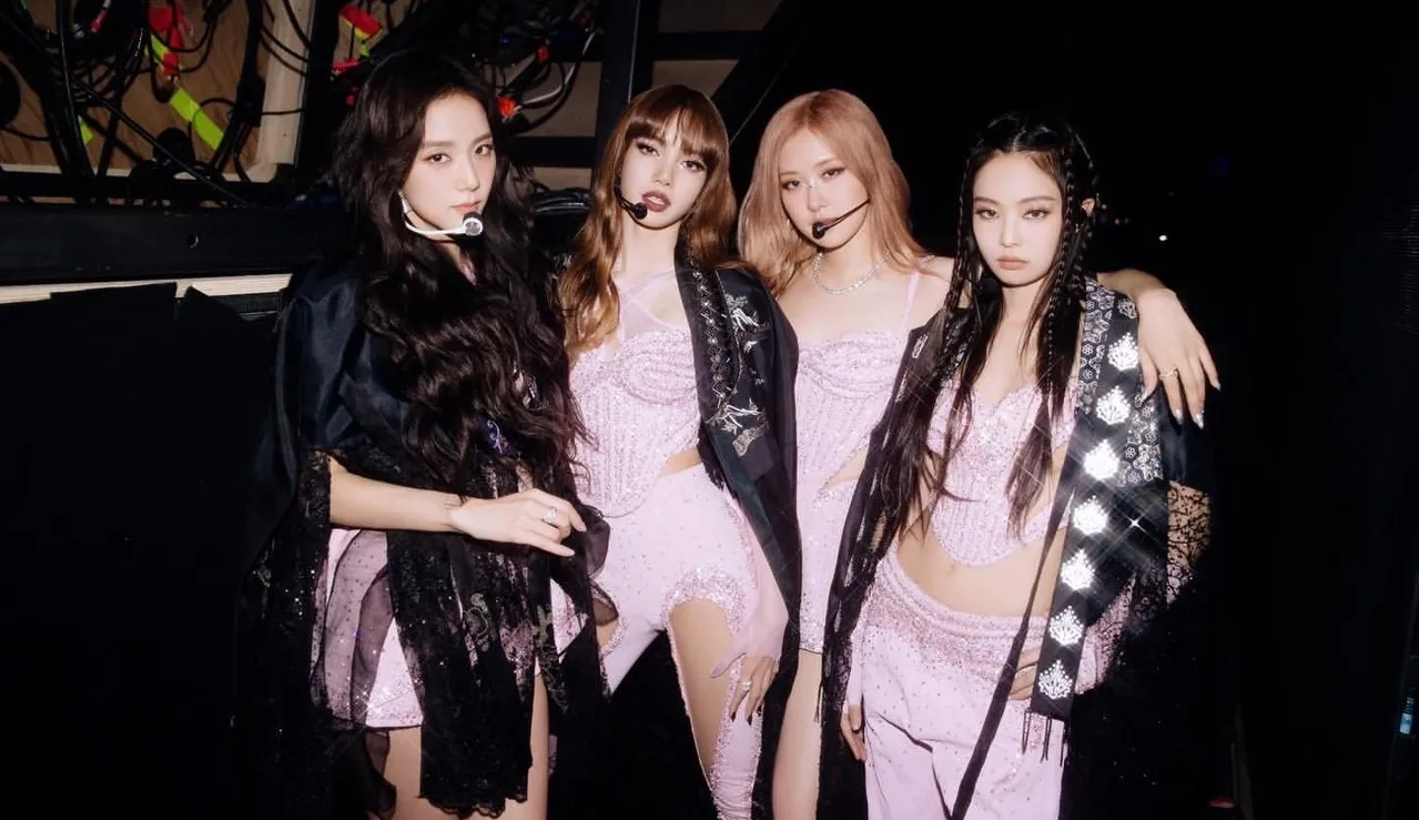 Vogue Thailand