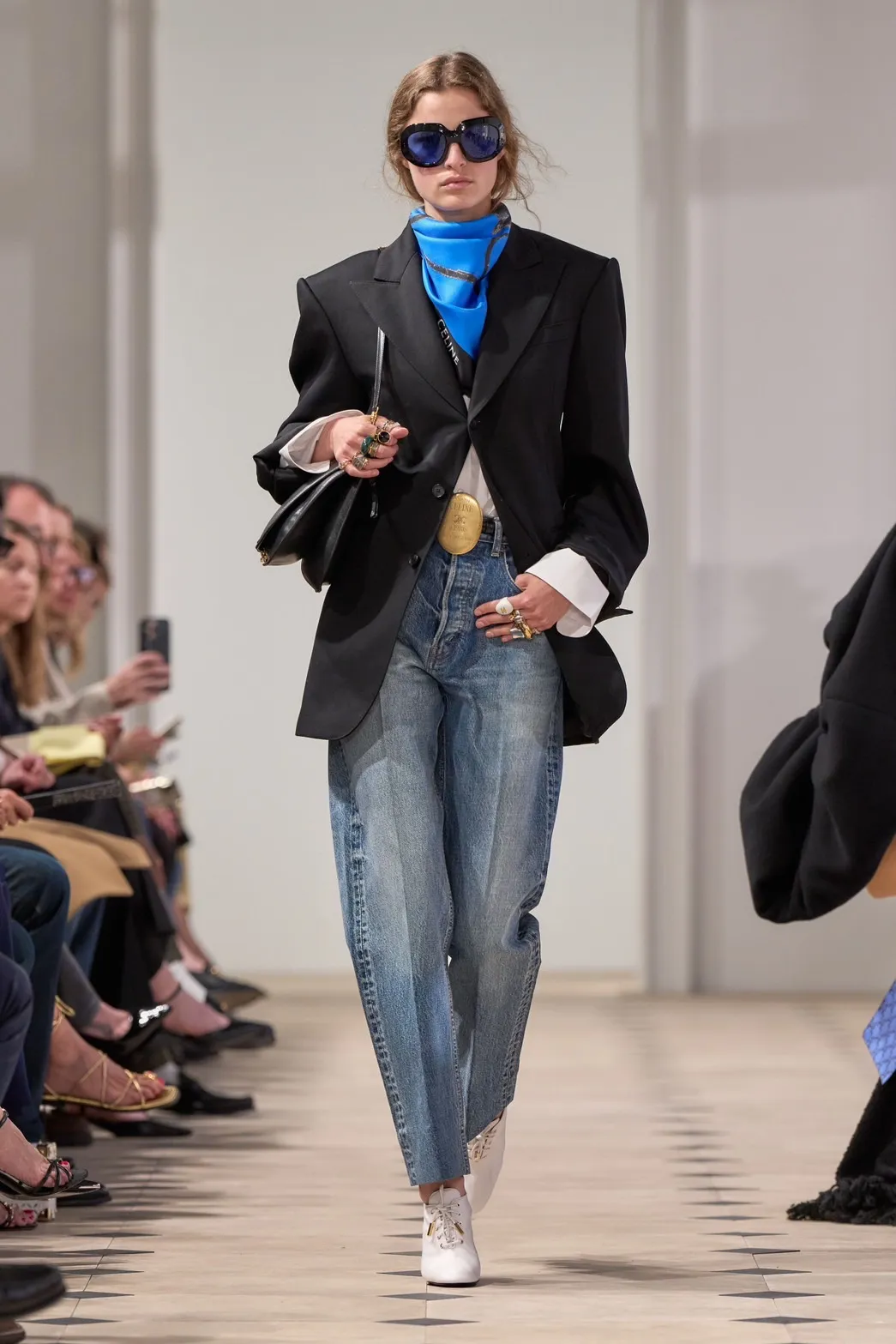 Gallery 60