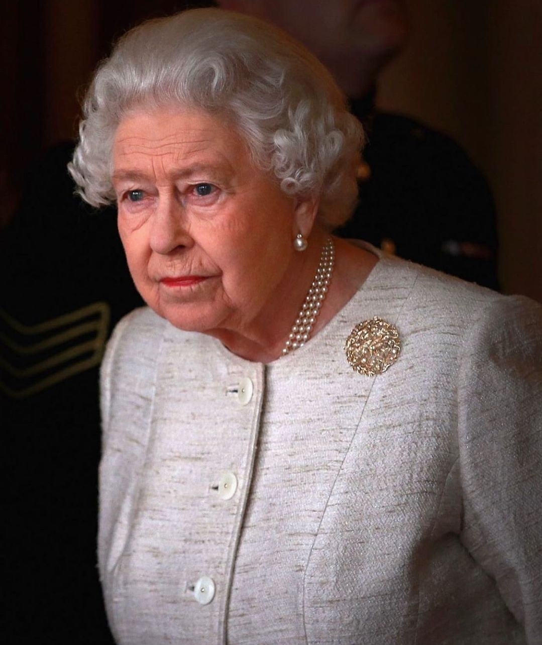 Queen Elizabeth 2 