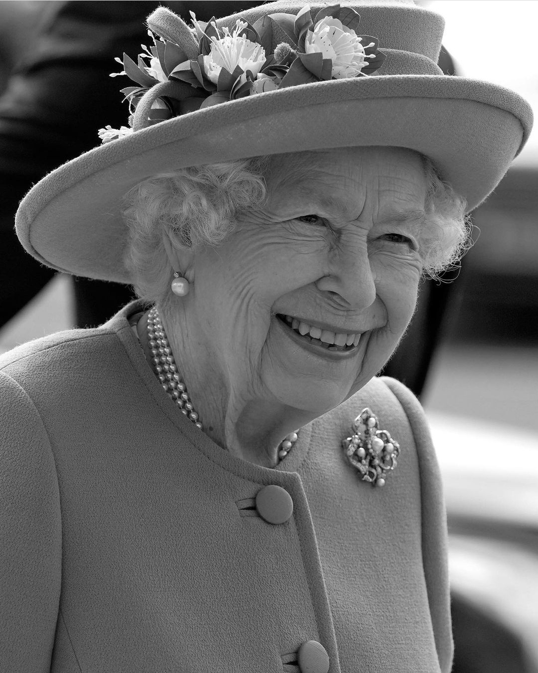 Queen Elizabeth 2 