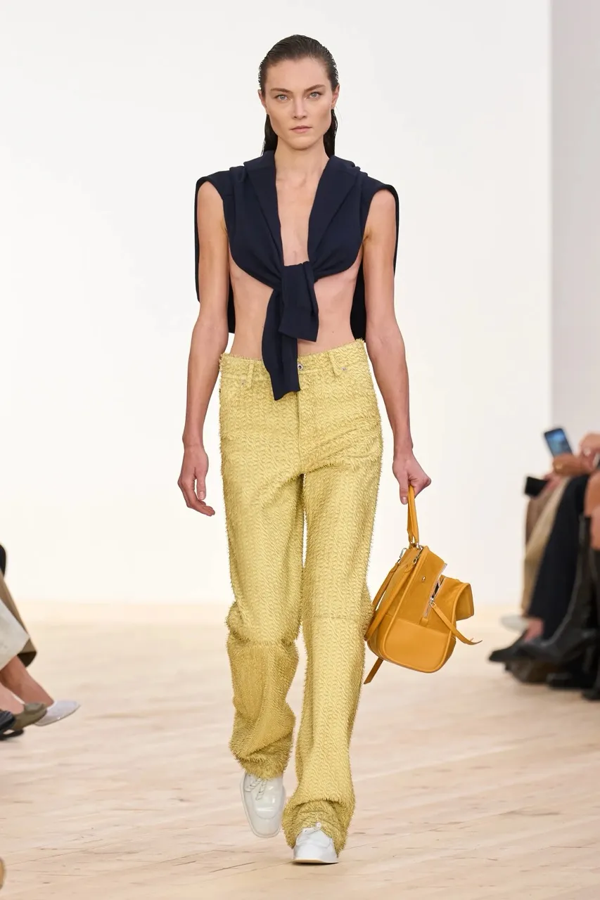 นางเเบบ LOEWE SS26