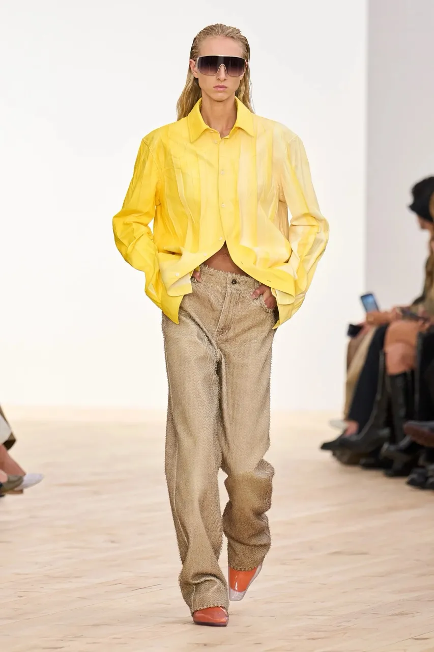 นางเเบบ LOEWE SS26