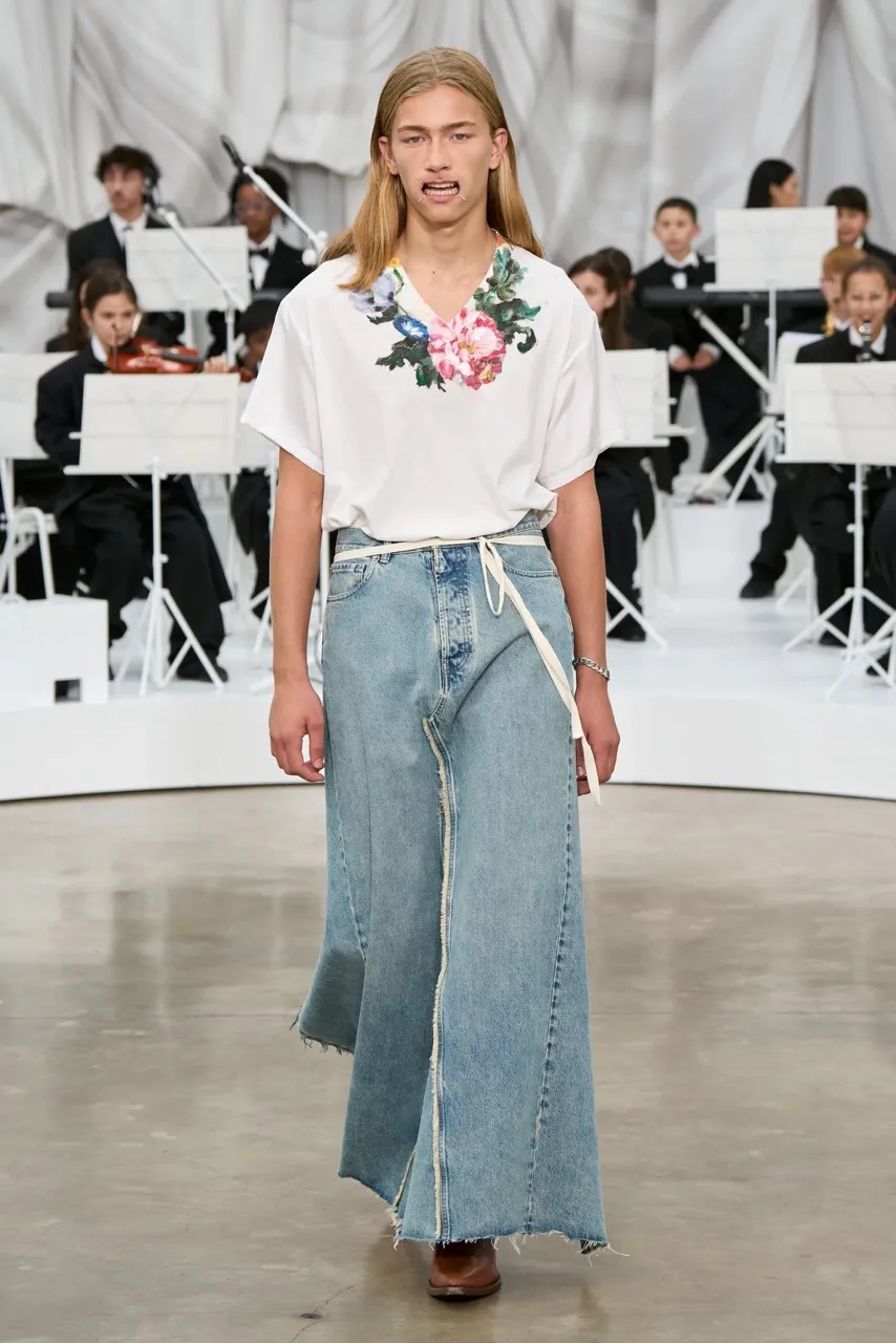นางเเบบ Maison Margiela รันเวย์