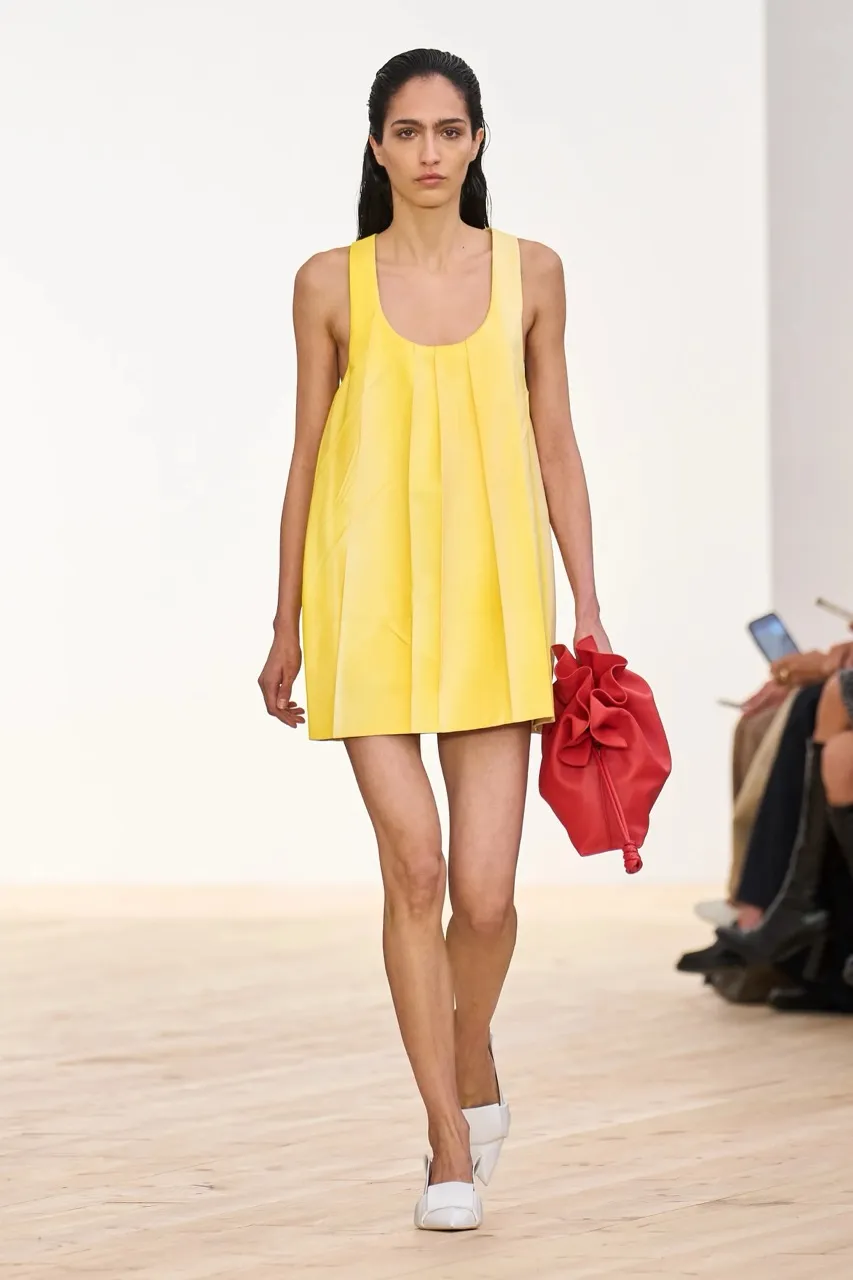นางเเบบ LOEWE SS26