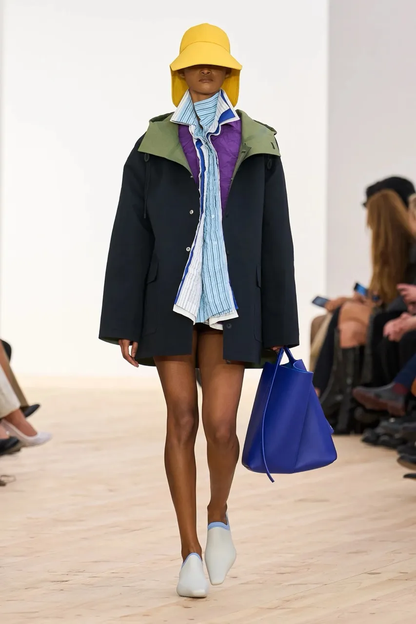 นางเเบบ LOEWE SS26
