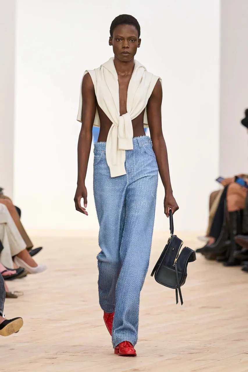 นางเเบบ LOEWE SS26