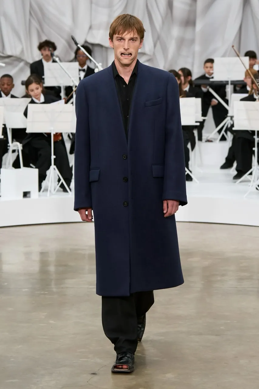 นางเเบบ Maison Margiela รันเวย์