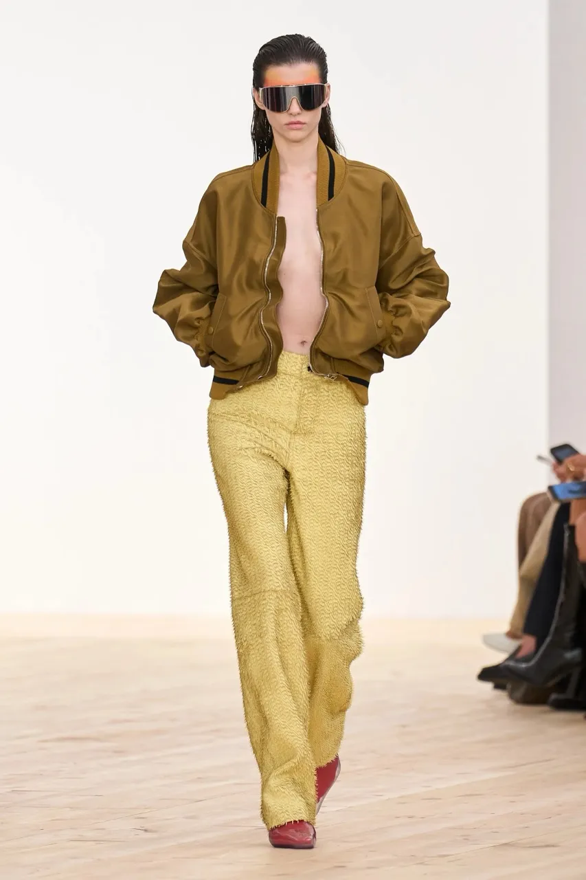 นางเเบบ LOEWE SS26