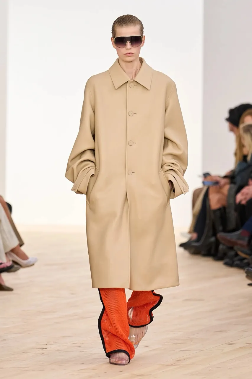 นางเเบบ LOEWE SS26