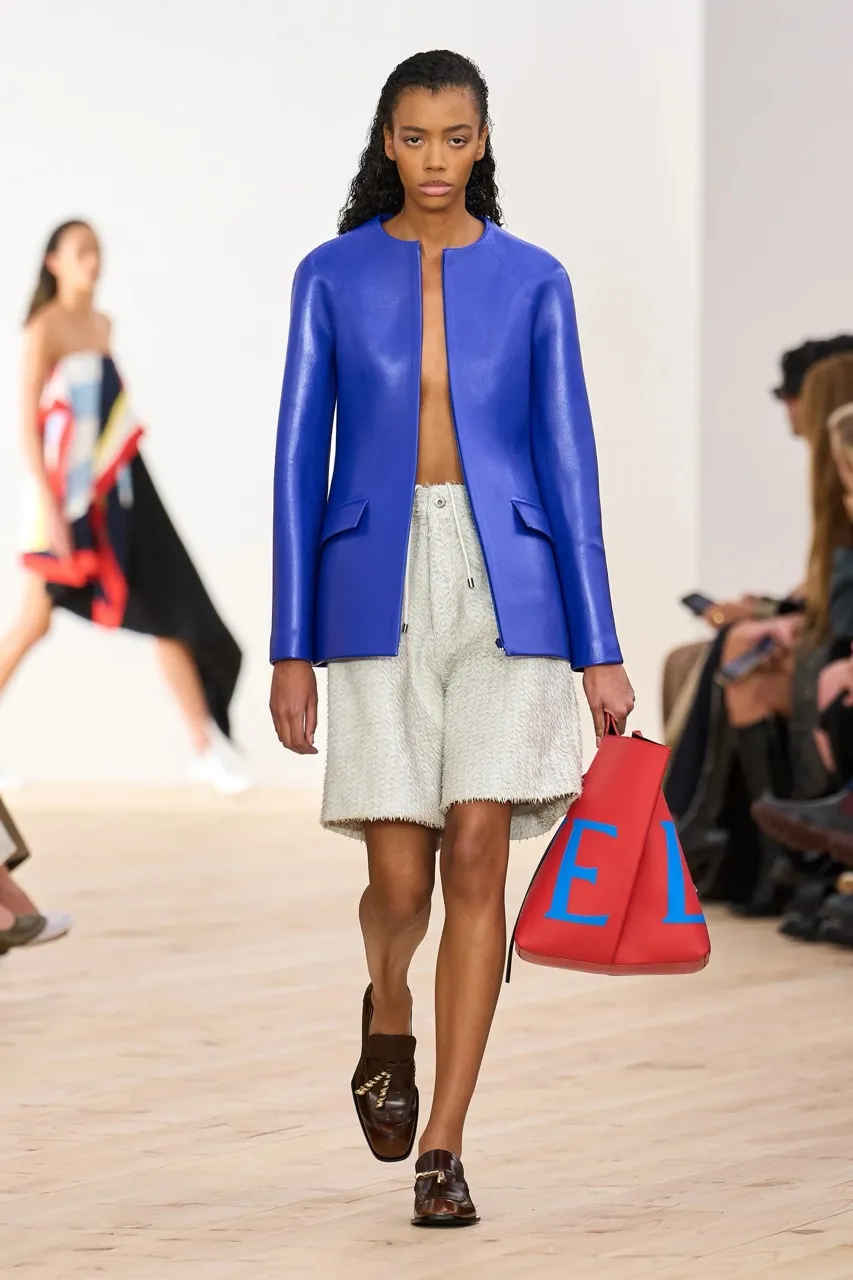 นางเเบบ LOEWE SS26