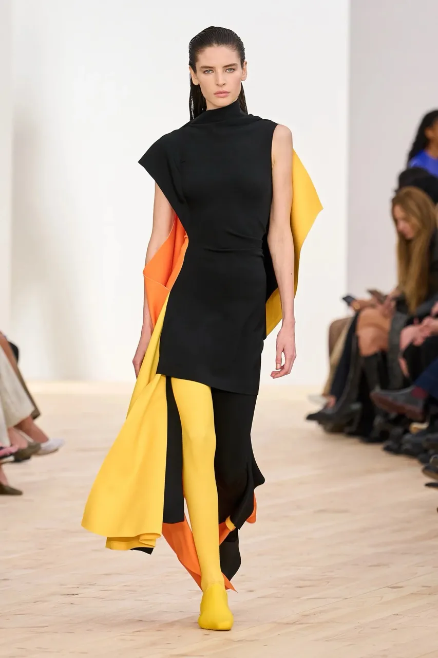 นางเเบบ LOEWE SS26