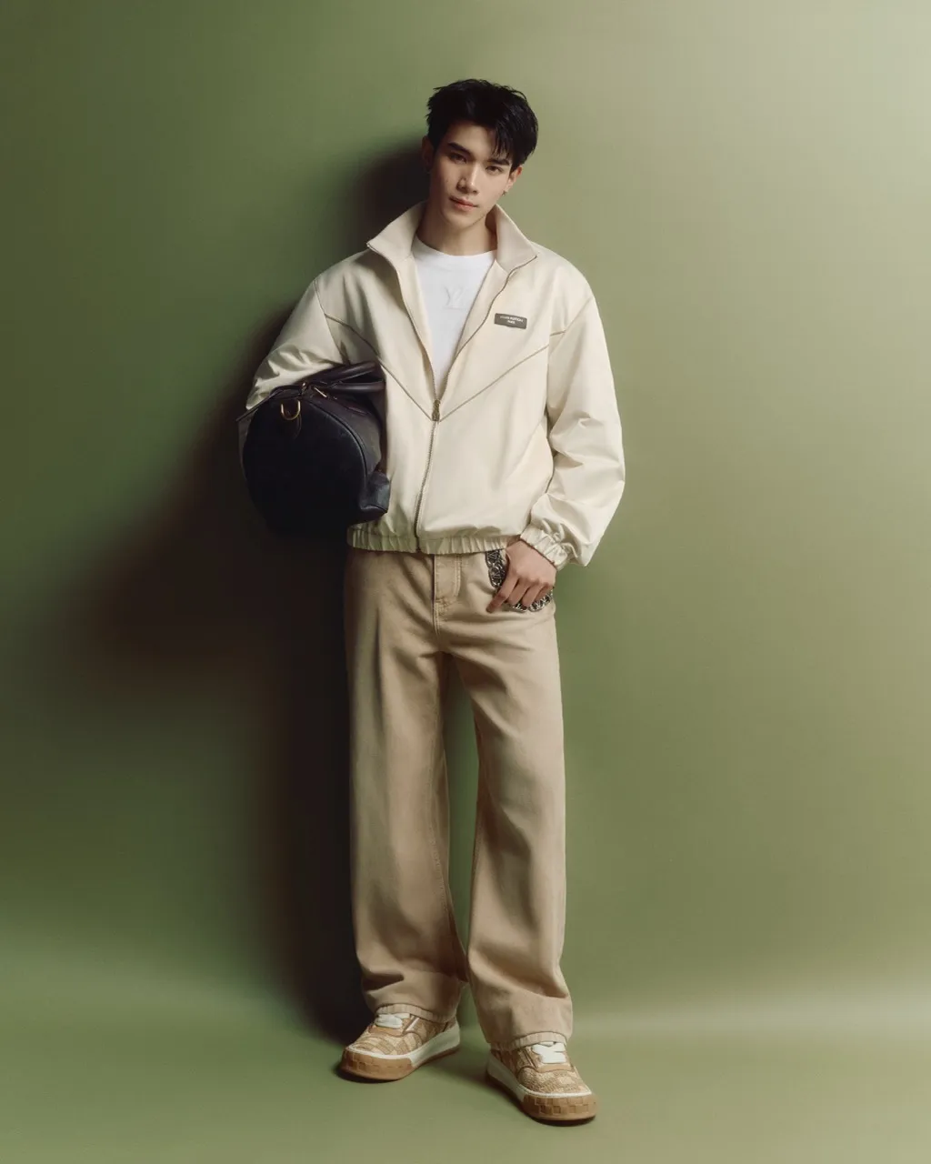 'โฟร์ท-ณัฐวรรธน์' ขึ้นแท่น Friend of The House คนล่าสุดของ Louis Vuitton