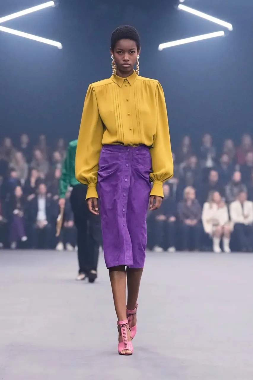 นางเเบบบนรันเวย์ Maison Valentino คอลเล็กชั่นฤดูใบไม้ผลิ/ฤดูร้อน 2026 