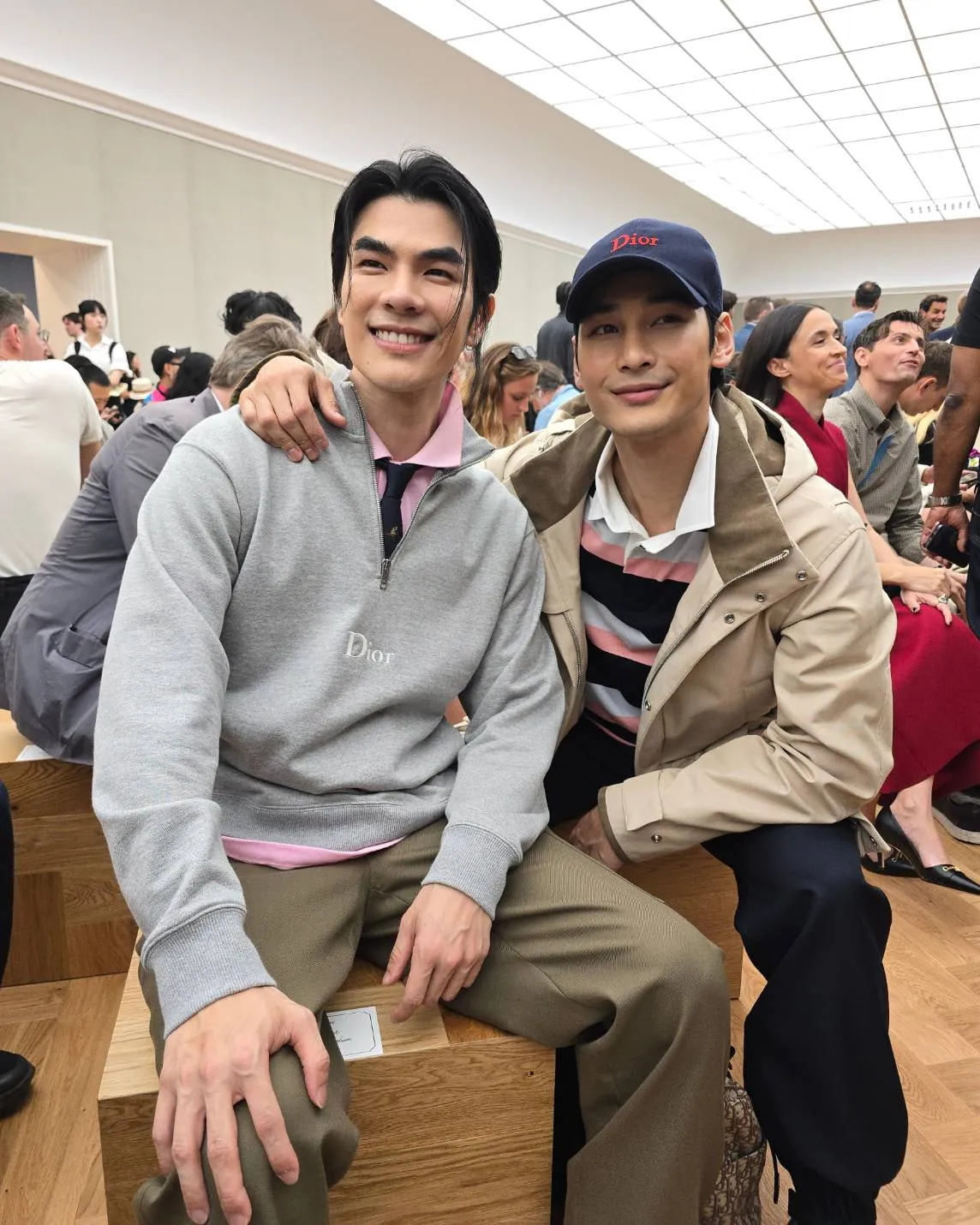มาย-อาโป Dior EMV