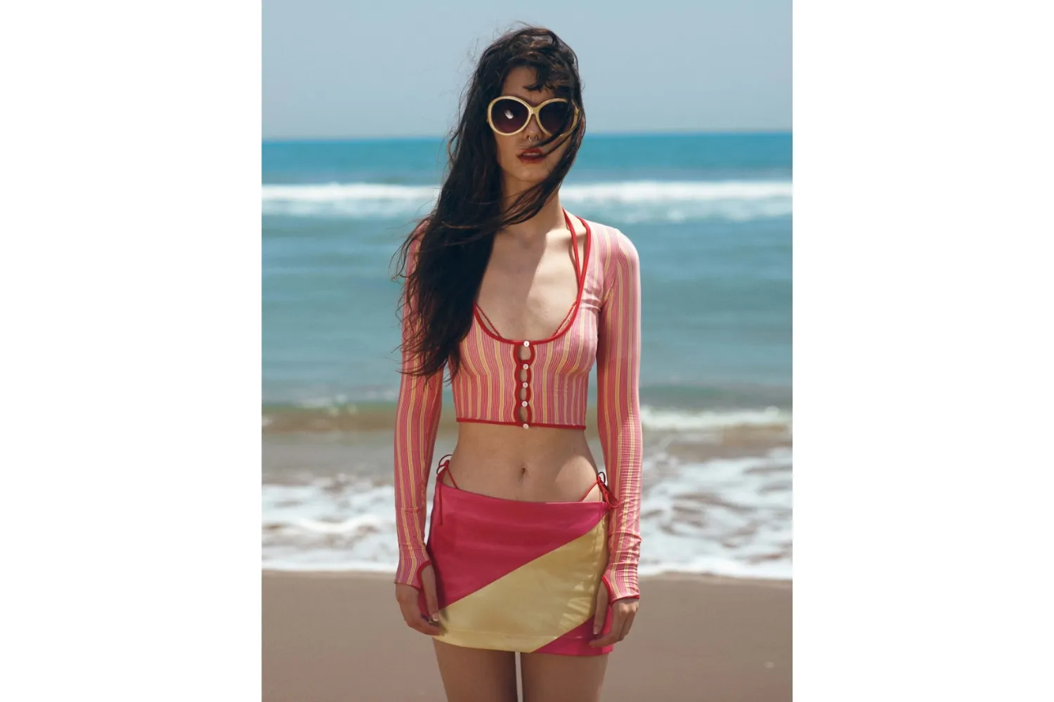Ziggy Micro Mini Skirt (ราคา 1,890 บาท) จาก Aprilpoolday