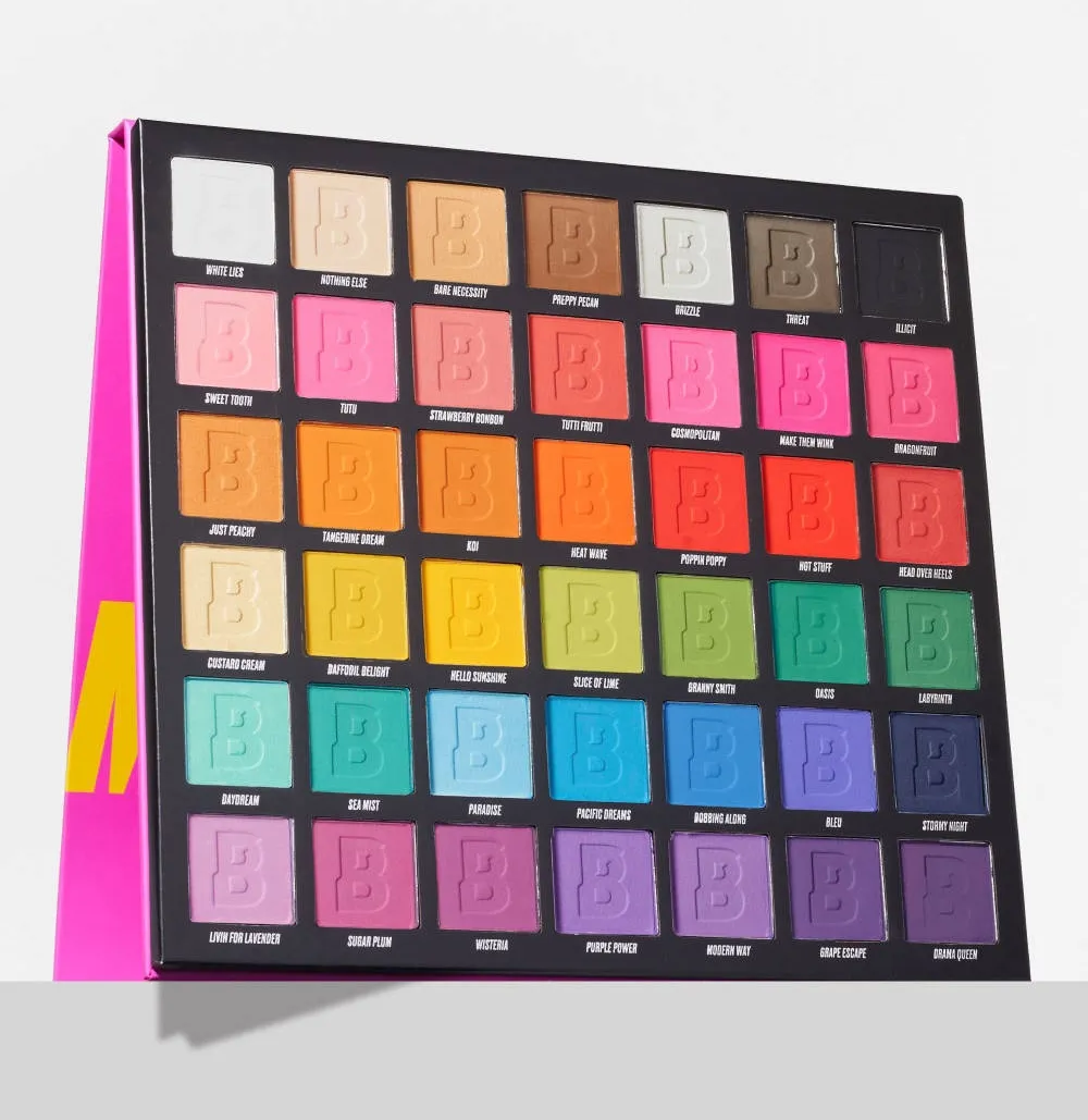 Bright Matte 42 Colour Palette จาก BEAUTY BAY