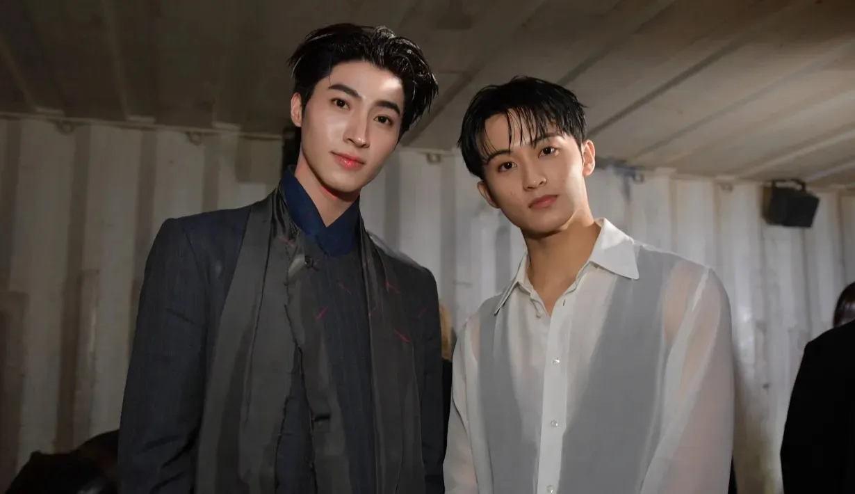 เก็บโมเมนต์ ‘บลู-พงศ์ทิวัตถ์’ และ ‘Mark Lee’ ร่วมเฟรมกันในโชว์ Maison Margiela ณ นครเซี่ยงไฮ้