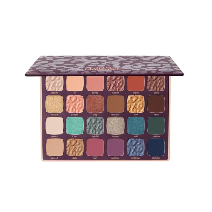 อายแชโดว์สีฟ้า Maneater Nightfall Eyeshadow Palette Tarte