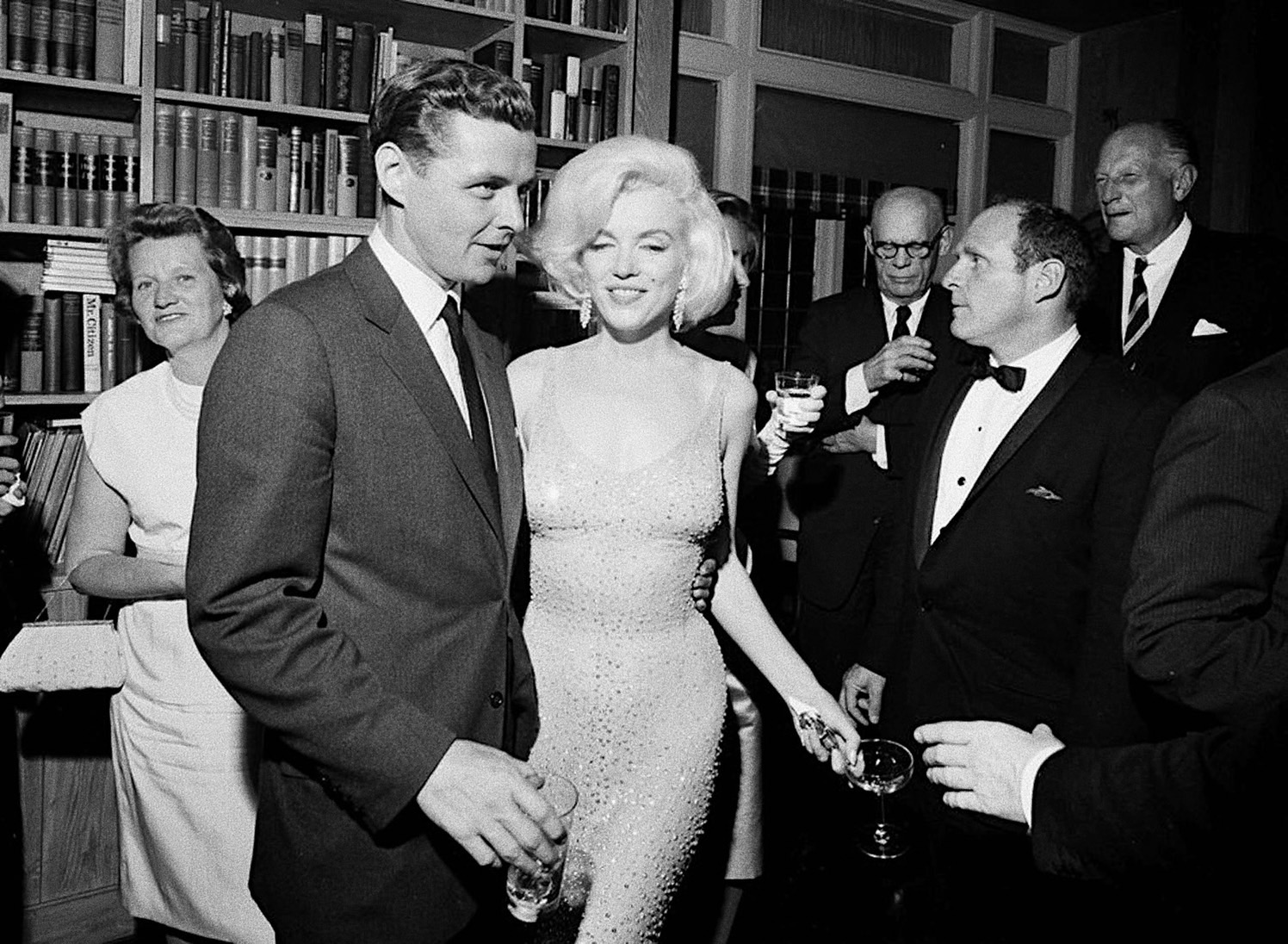Marilyn-monroe-happy-birthday-FJK-1962