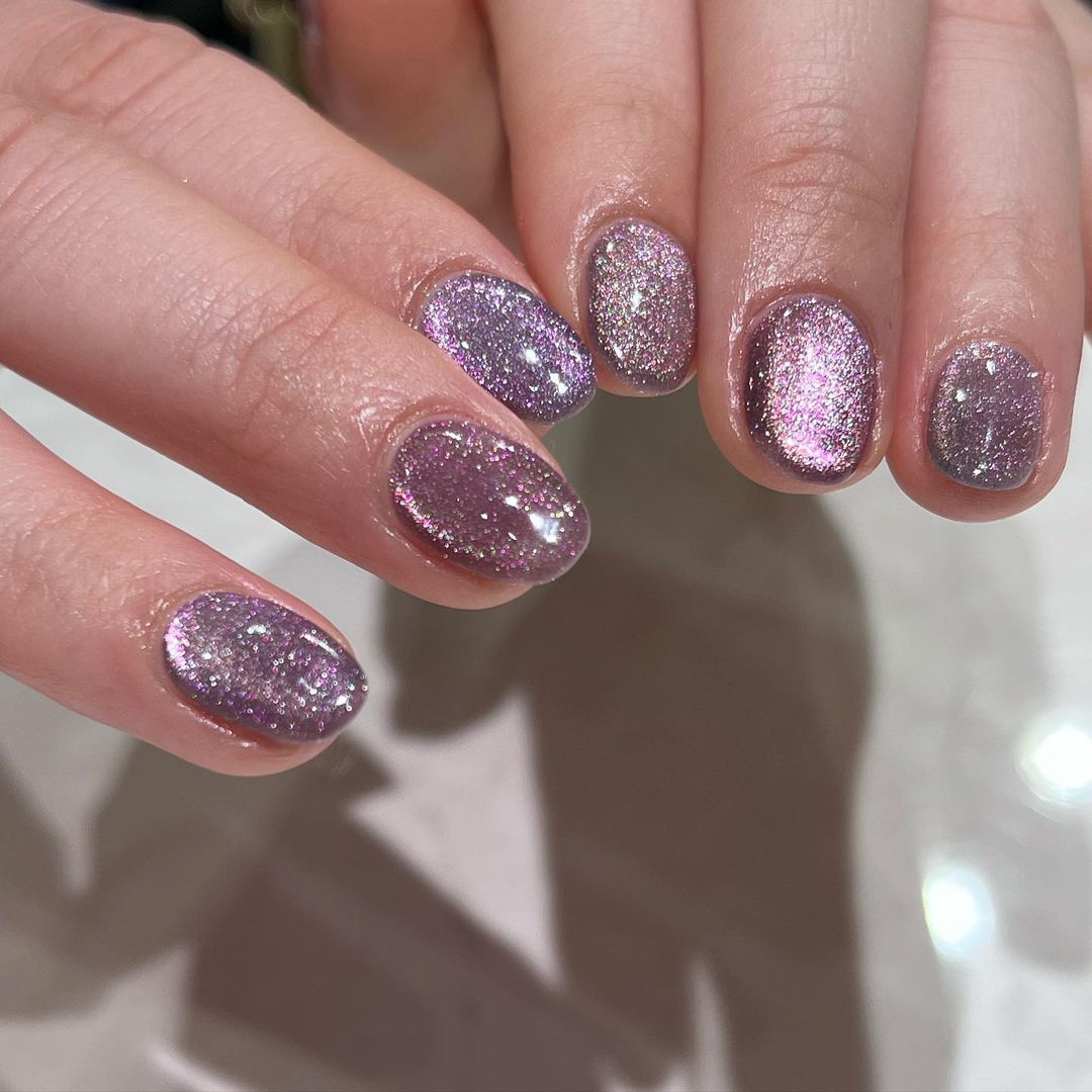 เล็บ สีลูกแก้ว