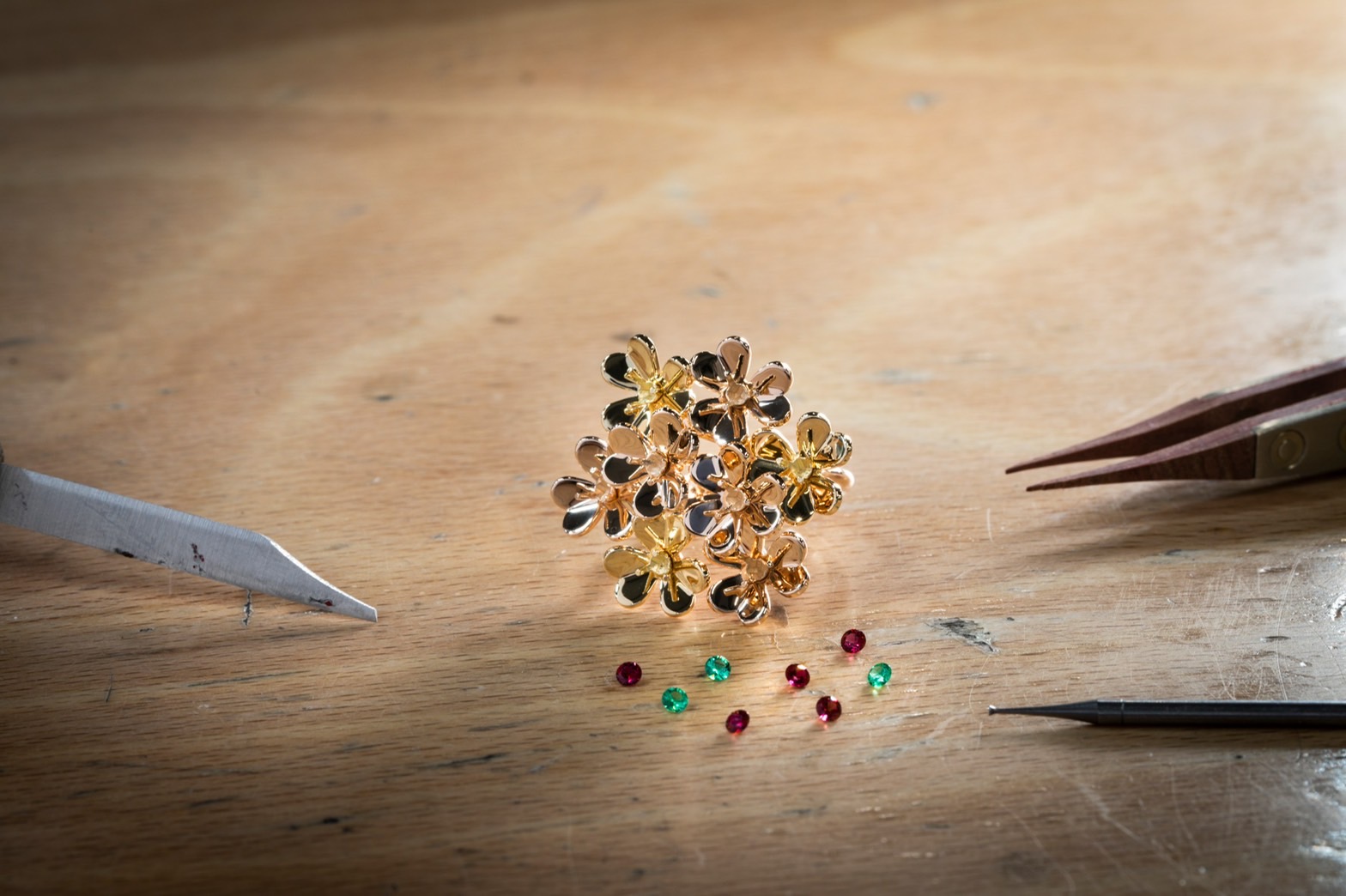 making-of-ring-collection-frivole-van-cleef-arpels