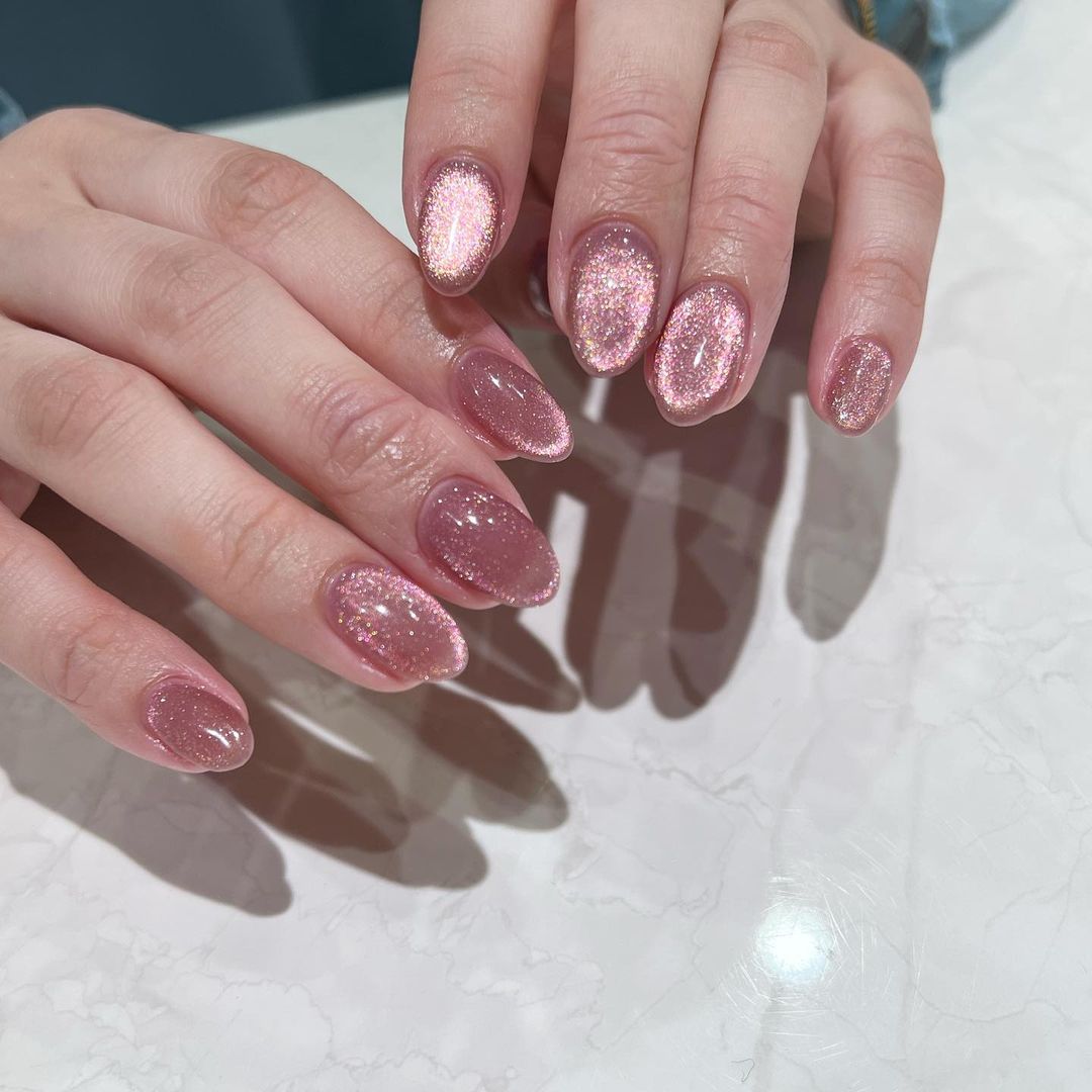 เล็บ สีลูกแก้ว