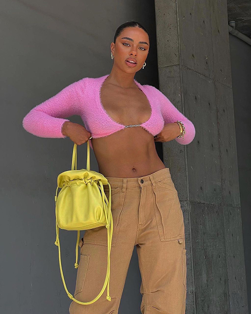 แต่งตัวสายฝอ