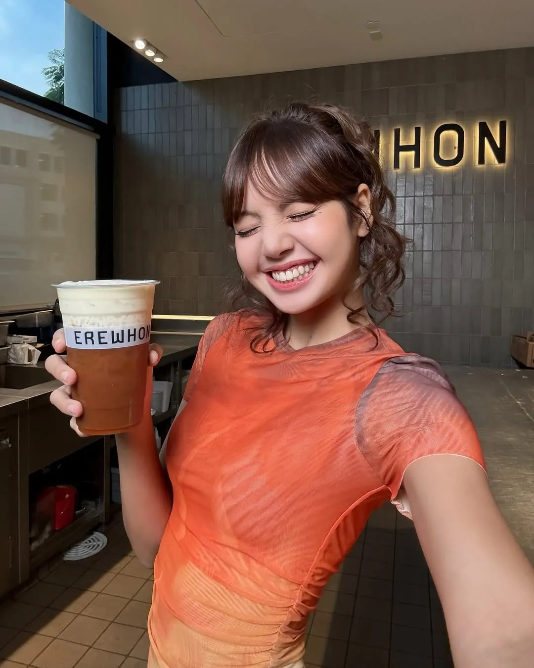 Lisa x Erewhon Thai Tea