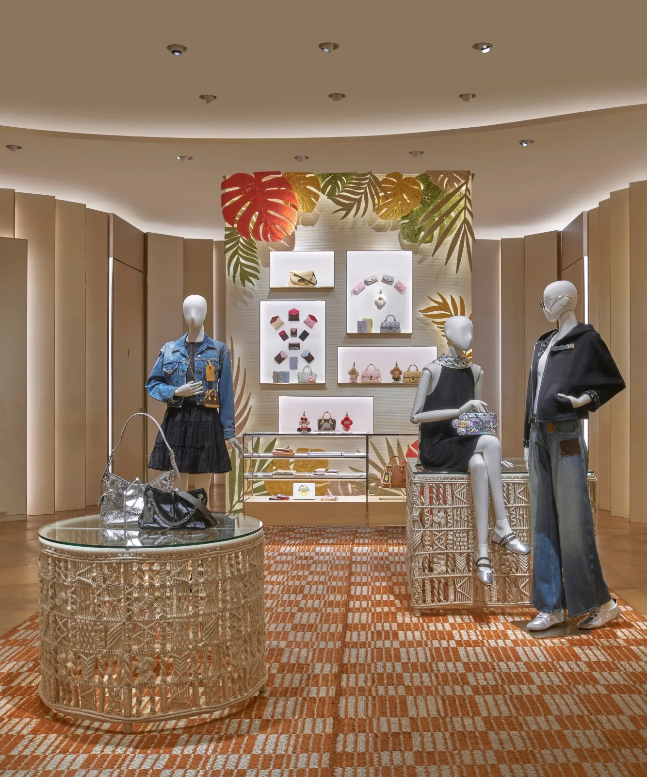 Gallery 15