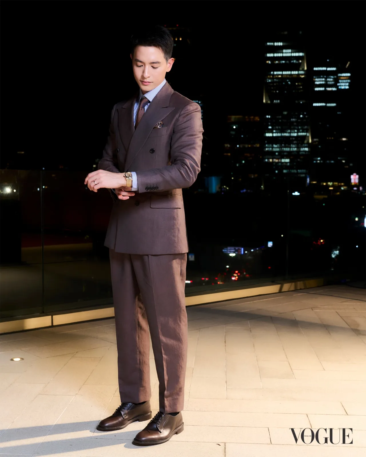 เจมส์จิ ออม OMEGA Aqua Terra 30mm