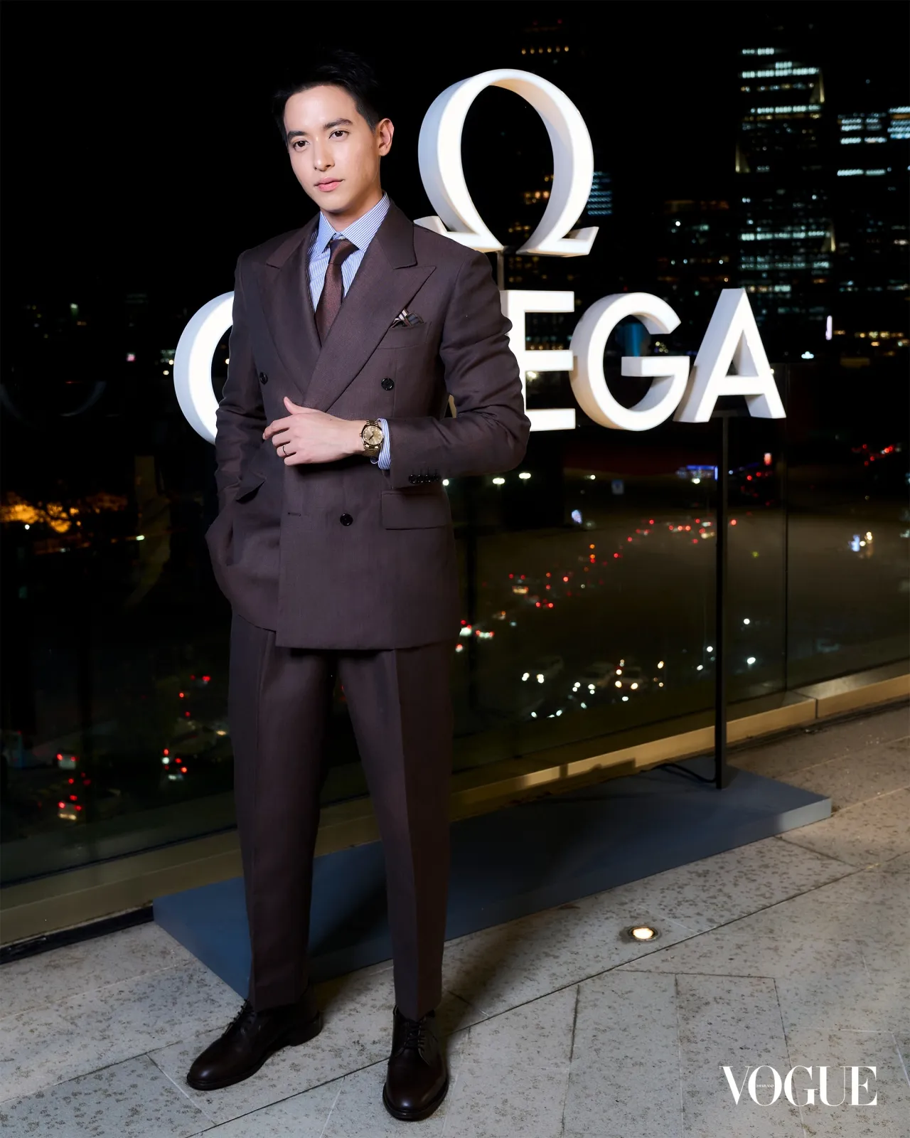 เจมส์จิ ออม OMEGA Aqua Terra 30mm