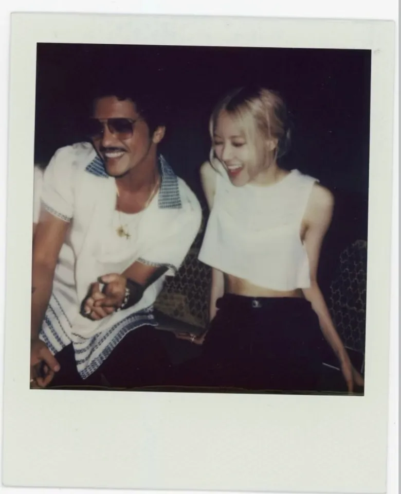 Rosé Blackpink and Bruno Mars