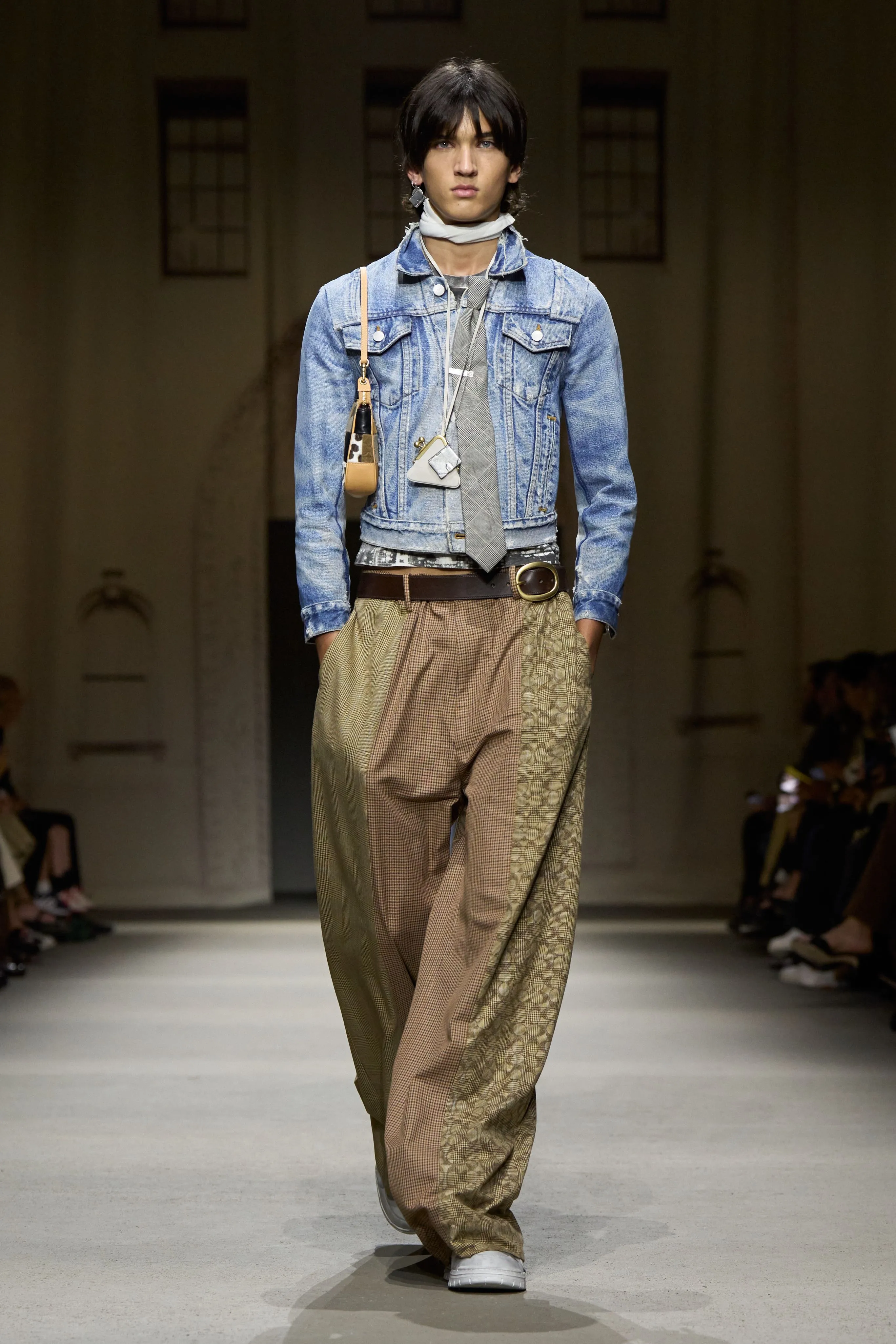 Gallery 28