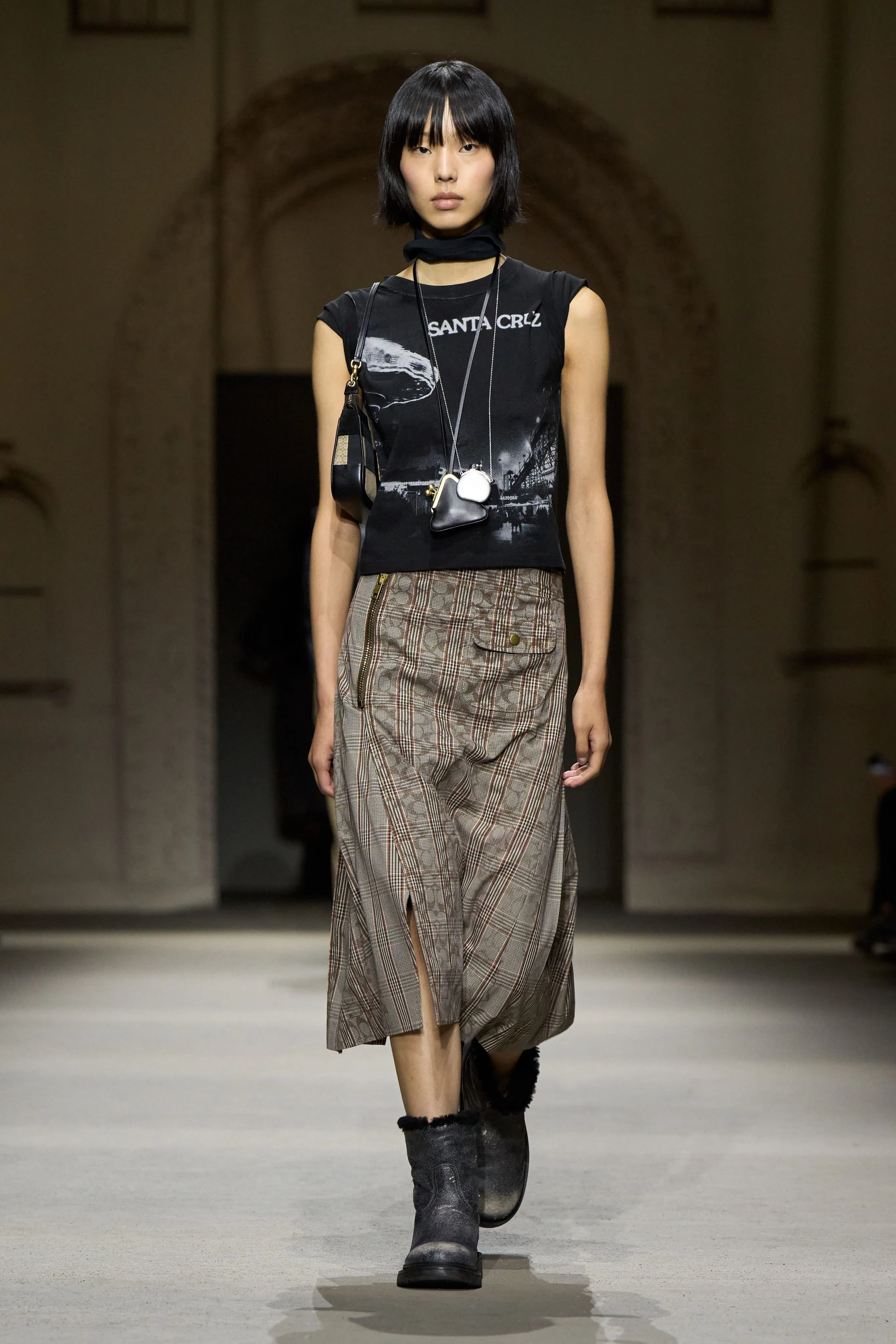 Gallery 24