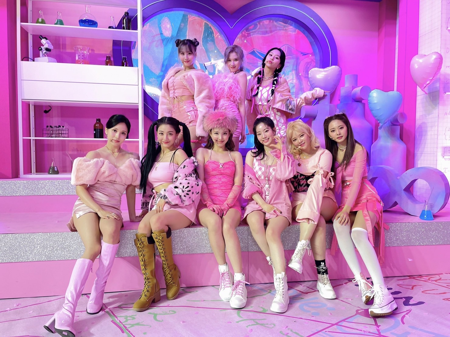 twice k-pop girl group comeback