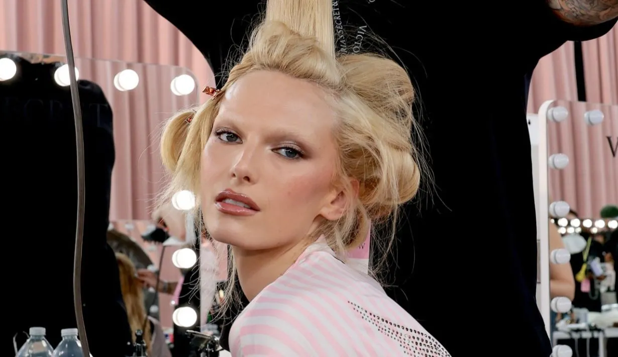 Pat McGrath เผยคีย์เมกอัปของเหล่านางแบบ Victoria’s Secret Fashion Show 2026