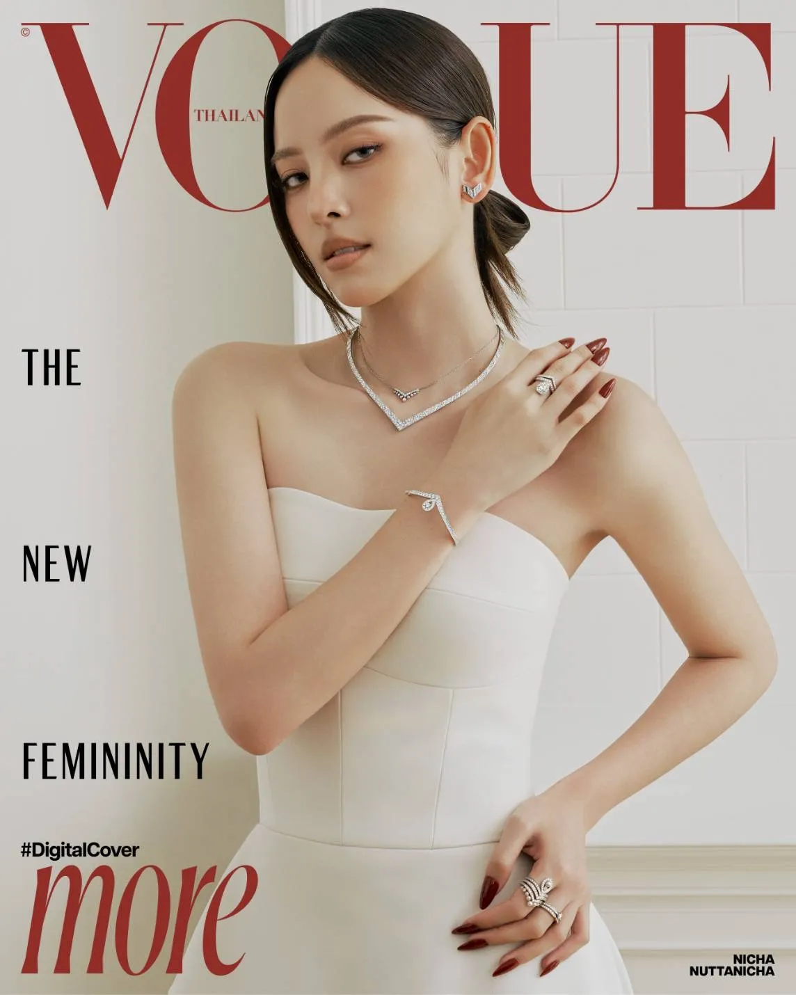 VOGUE MORE | สัมผัสศิลปะแห่งการใส่จิวเวลรีตามวิถีของผู้หญิงยุคใหม่ไปกับ 'ณิชา-ณัฏฐณิชา' และ Chaumet