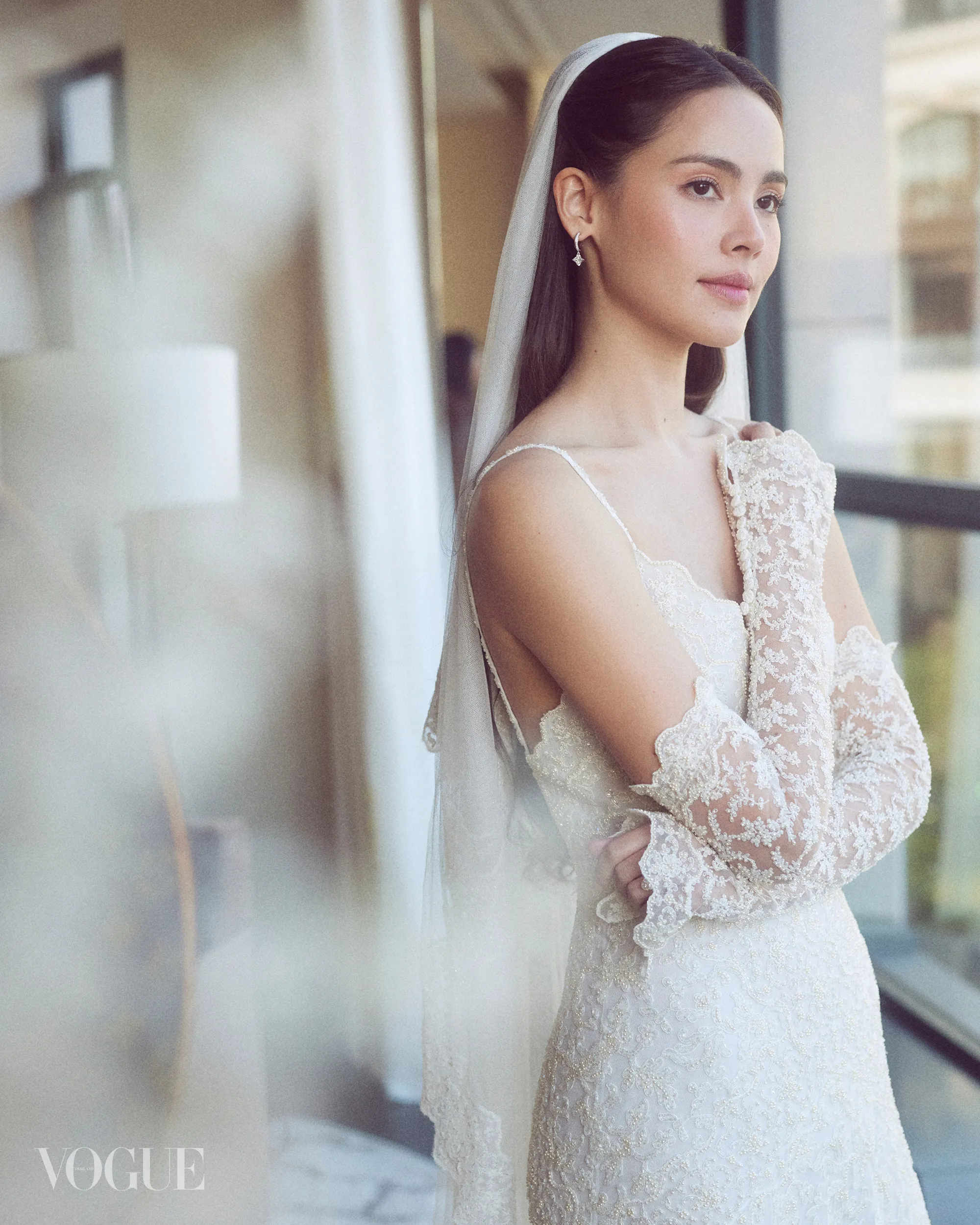ชุดแต่งงาน 'ญาญ่า-อุรัสยา' จาก Louis Vuitton ณ งานแต่งณเดชน์ญาญ่า ประเทศนอร์เวย์