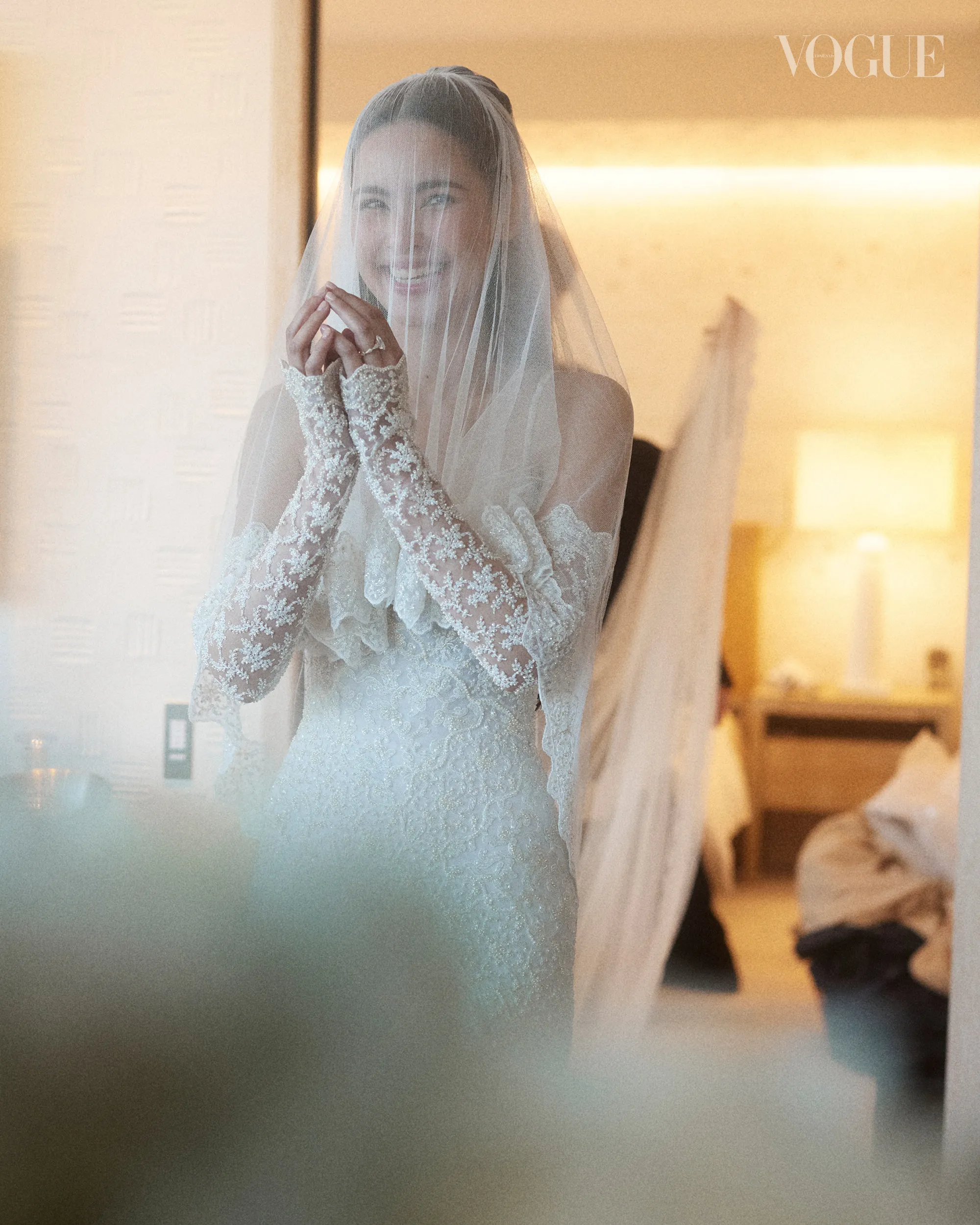 ชุดแต่งงาน 'ญาญ่า-อุรัสยา' จาก Louis Vuitton ณ งานแต่งณเดชน์ญาญ่า ประเทศนอร์เวย์